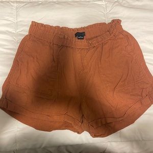 Linen rust shorts